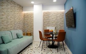 Modern Style Suite Vipgreece